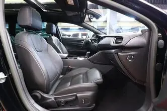 Opel Insignia, 2.0, 128 kW, diesel, automatic, four-wheel drive