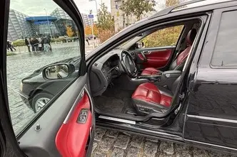 Volvo V70, 2.4, 136 kW, diesel, automatic, four-wheel drive