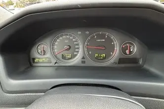 Volvo V70, 2.4, 136 kW, diesel, automatic, four-wheel drive