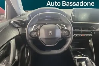 Peugeot 2008, 1.2, 96 kW, petrol, automatic, front-wheel drive