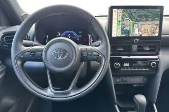 Toyota Yaris Cross, 1.5, 68 kW, hybrid, automatic, front-wheel drive