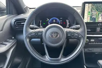 Toyota Yaris Cross, 1.5, 68 kW, hybrid, automatic, front-wheel drive