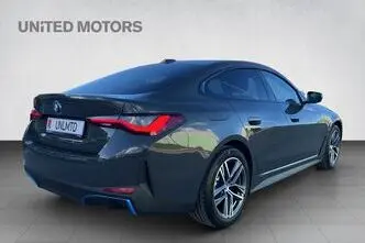 BMW i4, 250 kW, elekter, automaat, tagavedu