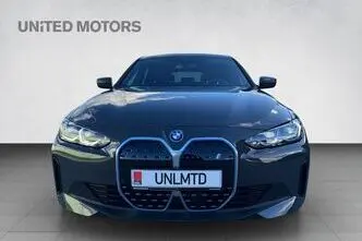 BMW i4, 250 kW, elekter, automaat, tagavedu