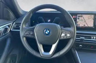 BMW i4, 250 kW, elekter, automaat, tagavedu