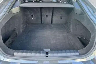 BMW i4, 250 kW, elekter, automaat, tagavedu