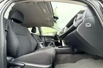 Toyota RAV4, 2.2, 110 kW, diesel, manual, four-wheel drive