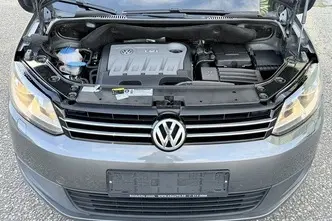 Volkswagen Touran, 1.6, 77 kW, diesel, automatic, front-wheel drive