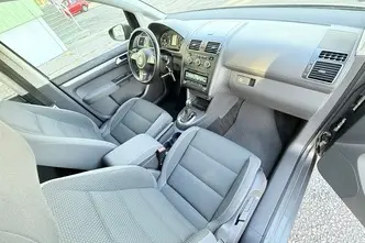 Volkswagen Touran, 1.6, 77 kW, diesel, automatic, front-wheel drive