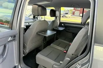 Volkswagen Touran, 1.6, 77 kW, diesel, automatic, front-wheel drive
