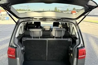 Volkswagen Touran, 1.6, 77 kW, diesel, automatic, front-wheel drive