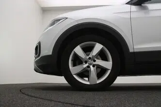 Volkswagen T-Cross, 1.0, 85 kW, bensiin, automaat, esivedu