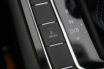 Volkswagen Passat, 1.4, 115 kW, pistikhübriid, automaat, esivedu