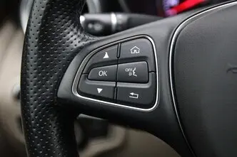 Mercedes-Benz C 200, 2.0, 135 kW, bensiin, automaat, tagavedu