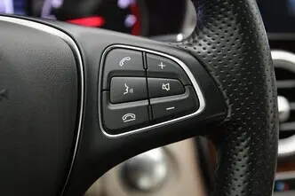 Mercedes-Benz C 200, 2.0, 135 kW, bensiin, automaat, tagavedu