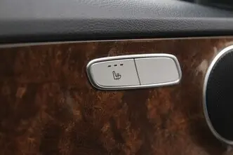 Mercedes-Benz C 200, 2.0, 135 kW, bensiin, automaat, tagavedu