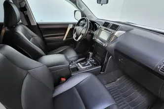 Toyota Land Cruiser, 2.8, 130 kW, diisel, automaat, nelikvedu