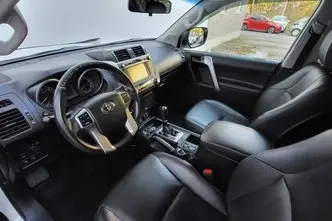 Toyota Land Cruiser, 2.8, 130 kW, diisel, automaat, nelikvedu