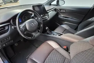 Toyota C-HR, 1.2, 85 kW, bensiin, manuaal, esivedu