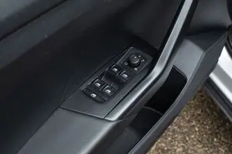 Volkswagen T-Cross, 1.0, 81 kW, bensiin, automaat, esivedu