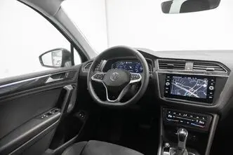 Volkswagen Tiguan, 1.4, 160 kW, подключаемый гибрид, автомат, передний привод