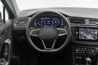 Volkswagen Tiguan, 1.4, 160 kW, подключаемый гибрид, автомат, передний привод