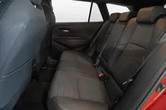 Toyota Corolla, 2.0, 112 kW, plug-in hybrid, automatic, front-wheel drive