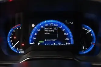 Toyota Corolla, 2.0, 112 kW, plug-in hybrid, automatic, front-wheel drive