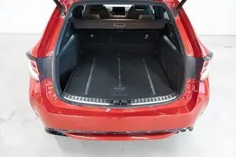 Toyota Corolla, 2.0, 112 kW, plug-in hybrid, automatic, front-wheel drive