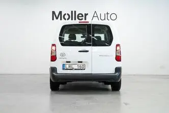 Toyota Proace, 1.5, 75 kW, diesel, manual, front-wheel drive