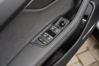 Audi SQ8, 4.0, 373 kW, petrol, automatic, four-wheel drive