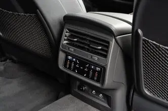 Audi SQ8, 4.0, 373 kW, petrol, automatic, four-wheel drive