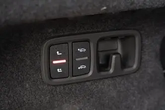 Audi SQ8, 4.0, 373 kW, petrol, automatic, four-wheel drive