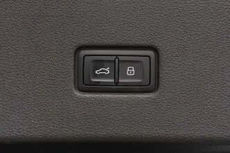 Audi SQ8, 4.0, 373 kW, petrol, automatic, four-wheel drive