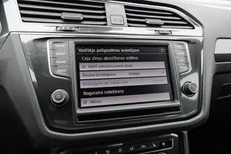 Volkswagen Tiguan, 2.0, 132 kW, bensiin, automaat, nelikvedu