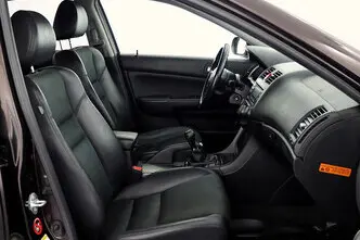 Honda Accord, 2.0, 114 kW, bensiin, manuaal, esivedu