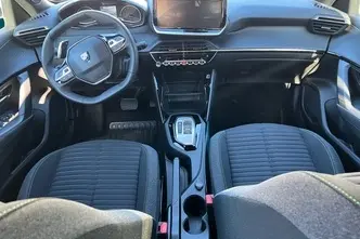 Peugeot 2008, 1.2, 96 kW, bensiin, automaat, esivedu