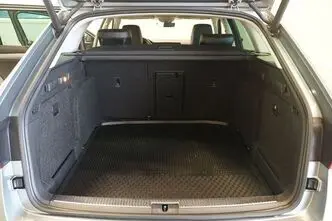 Škoda Superb, 2.0, 162 kW, bensiin, automaat, esivedu