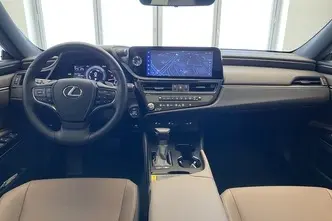 Lexus ES 300, 2.5, 131 kW, hübriid, automaat, esivedu