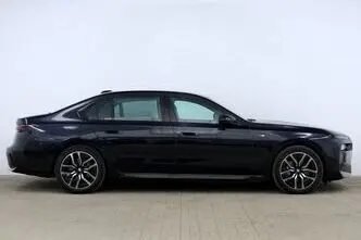 BMW 740, 3.0, 210 kW, hübriid, automaat, nelikvedu