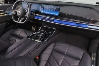 BMW 740, 3.0, 210 kW, hübriid, automaat, nelikvedu