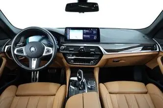 BMW 530, 2.0, 215 kW, hübriid, automaat, nelikvedu