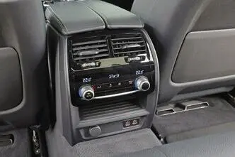 BMW 530, 3.0, 210 kW, гибрид, автомат, полный привод