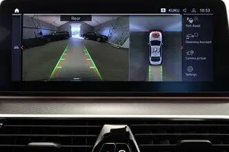 BMW 530, 3.0, 210 kW, гибрид, автомат, полный привод