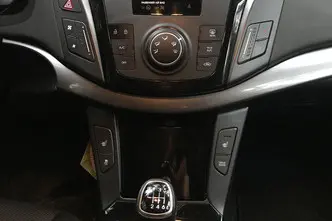 Hyundai i40, 1.6, 99 kW, bensiin, manuaal, esivedu