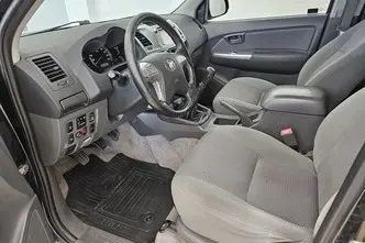 Toyota Hilux, 2.5, 106 kW, diisel, manuaal, nelikvedu