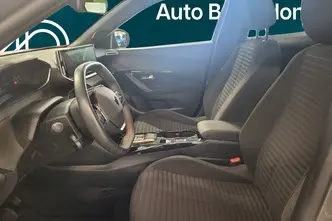 Peugeot 2008, electric, automatic, front-wheel drive
