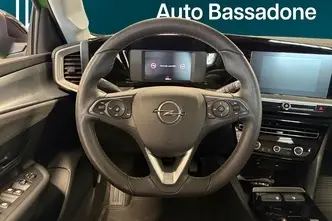 Opel Mokka-e, electric, automatic, front-wheel drive