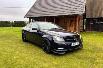 Mercedes-Benz C 220, 2.1, 125 kW, diesel, automatic, rear-wheel drive