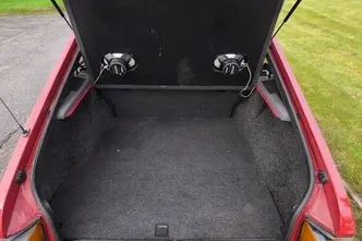 Saab 900, 2.0, 93 kW, petrol, manual, front-wheel drive